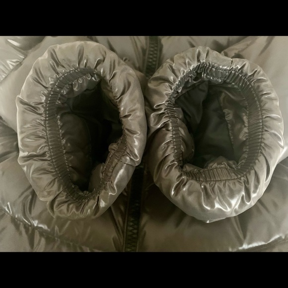 Moncler “ Miriel” Short Down Puffer- 2 - Picture 2 of 15